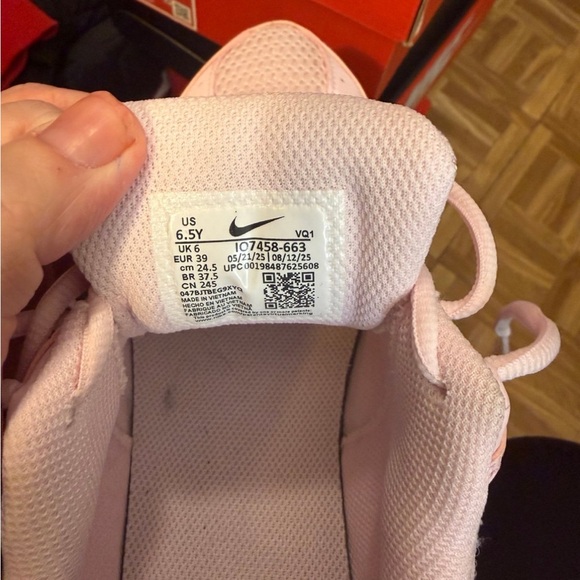 Nike Nike V5 RNR grade school - Picture 2 of 4